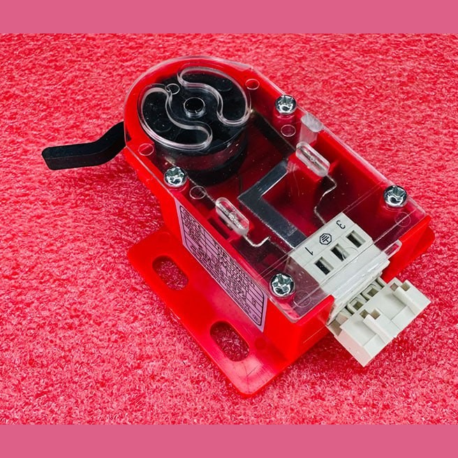 Выключатель левый TAA177AH1 XAA177BL3