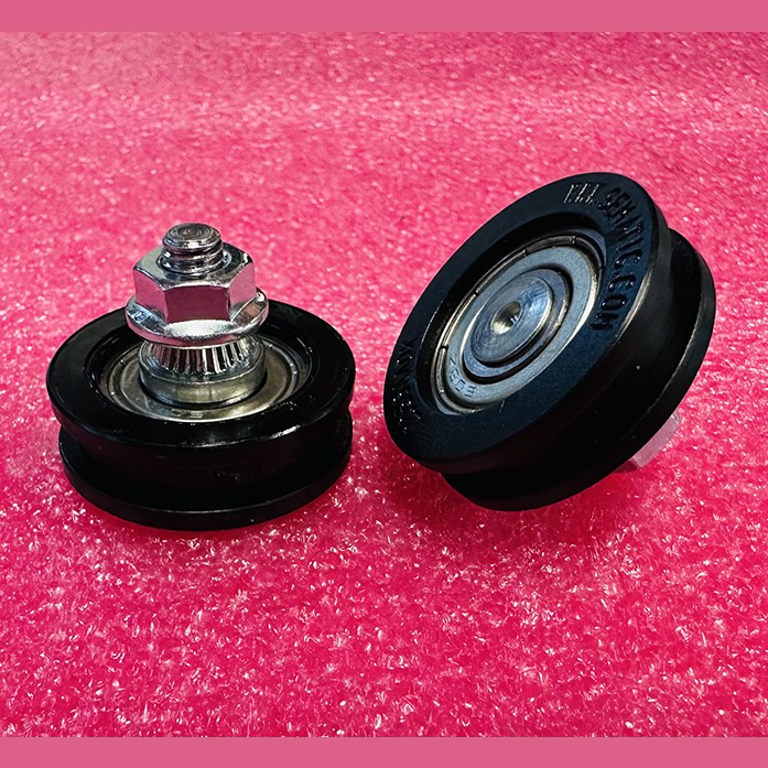 Ролик D=30мм нижний отводки без эксцентрика C056AADX Sematic